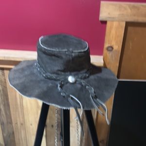Vintage 70s Genuine Leather Suede Floppy Hat